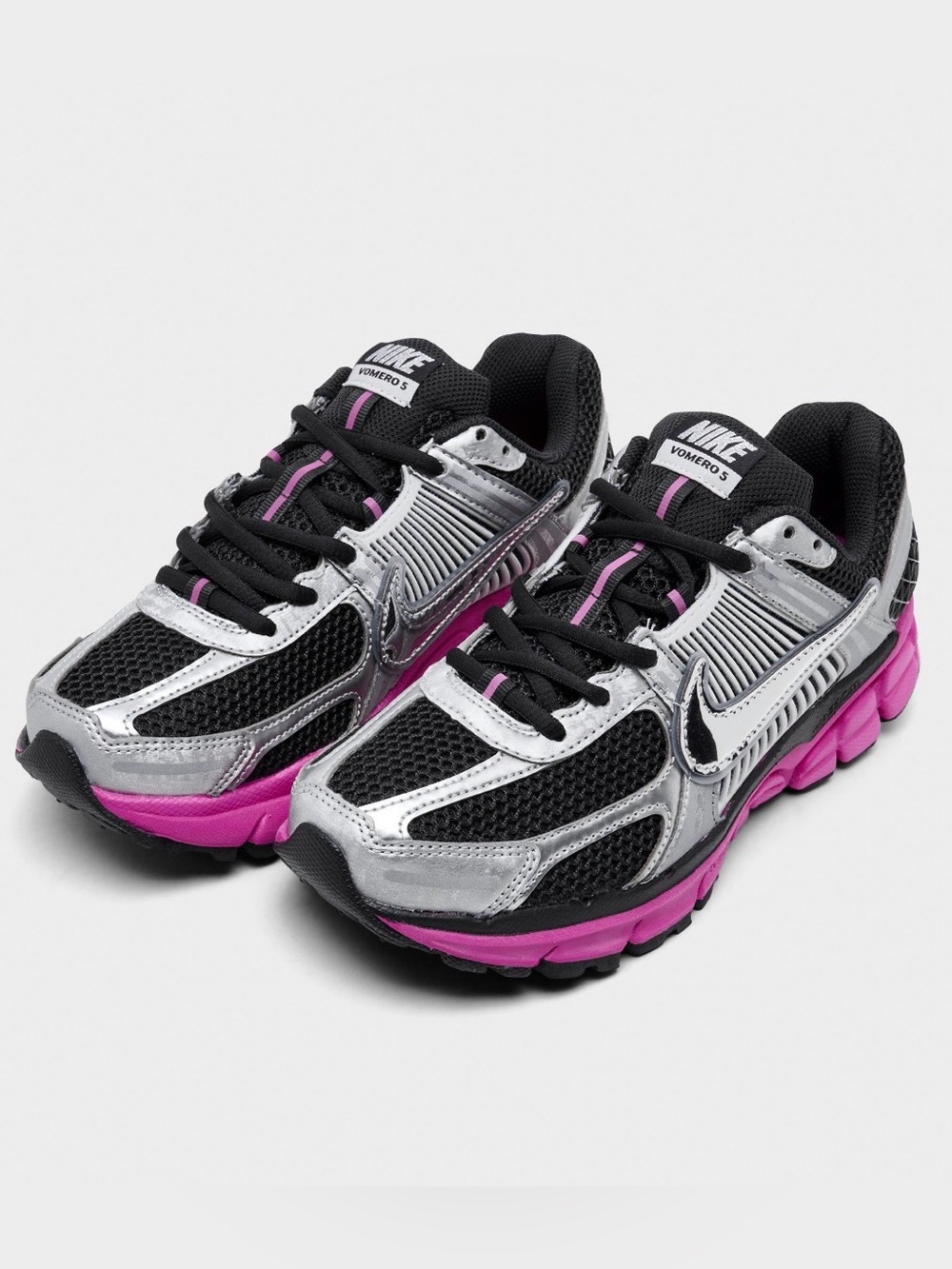 💓📎 NIKE ZOOM VOMERO 5 PINK SILVER 💓📎 - Picture 2 of 4